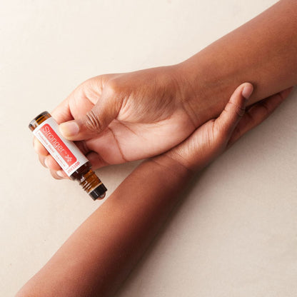 Stronger – Aceite Esencial para Defensas Infantiles (10 mL Roll-On)