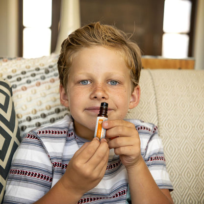 Brave – Aceite Esencial para Confianza y Valentía en Niños (10 mL Roll-On)