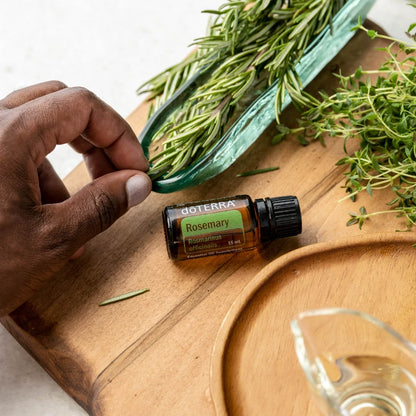 Aceite Esencial de Romero doTERRA – Claridad, Energía y Bienestar Natural